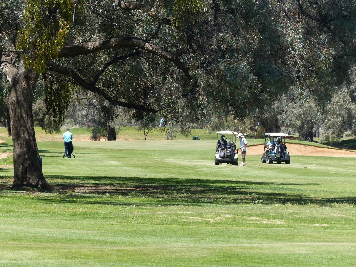 Renmark Country Club Eksteriør billede